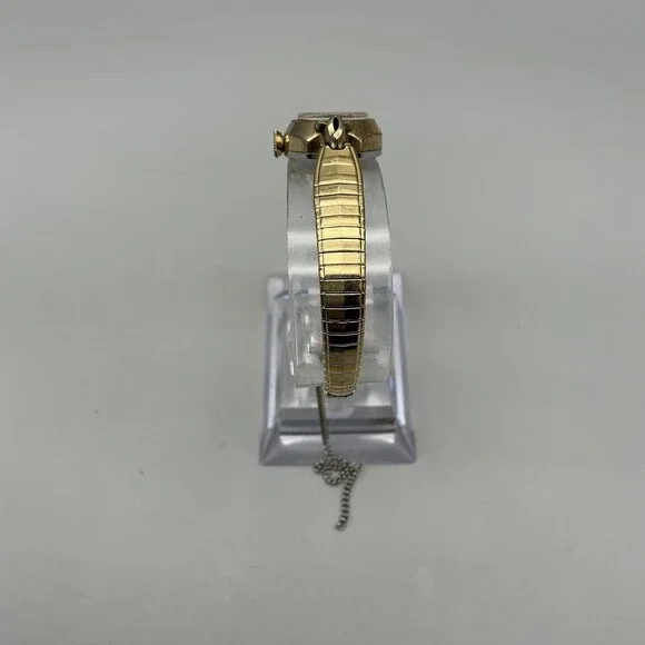 Vintage Caravelle Womens Watch 15mm White Dial Gold Tone Manual Wind 6.5" - Picture 4 of 14
